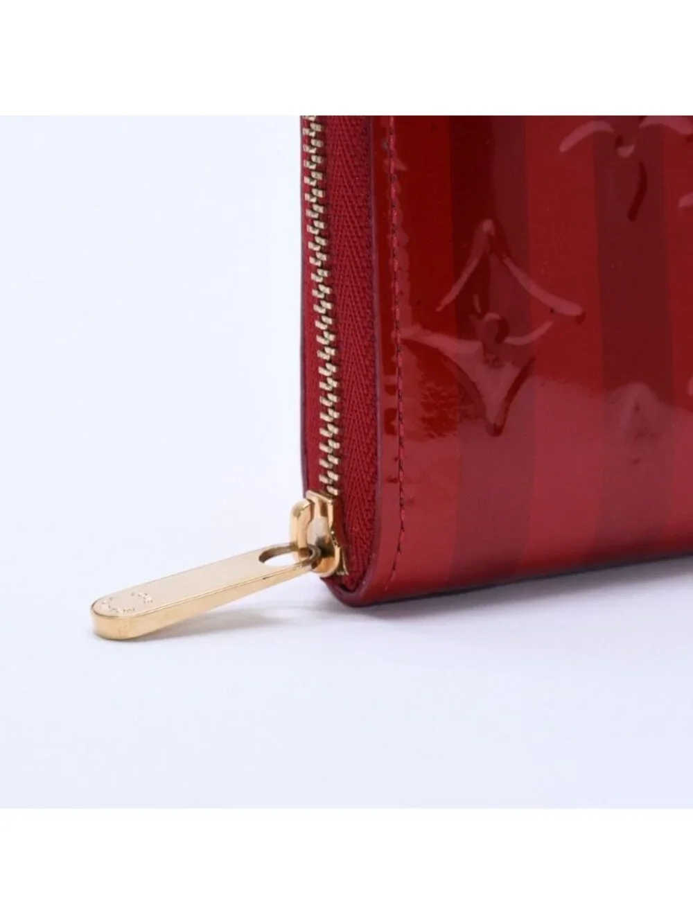 Louis Vuitton Wallet Monogram Vernis Zippy Coin Purse Pomme D'amour Gold